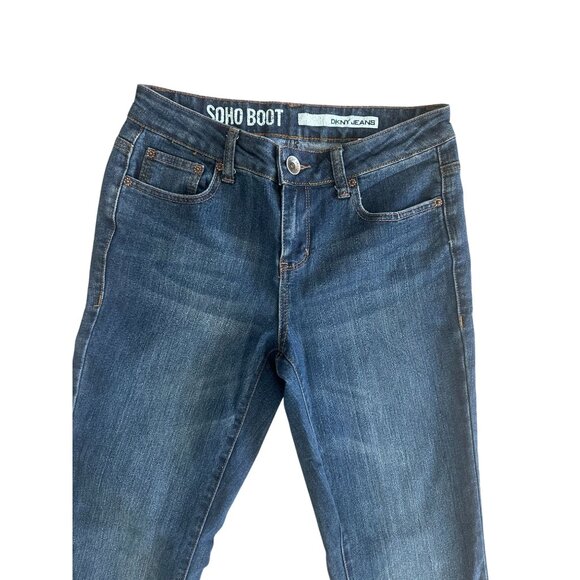 DKNY Women’s SoHo Bootcut Denim Jeans Size 4 - Picture 2 of 7